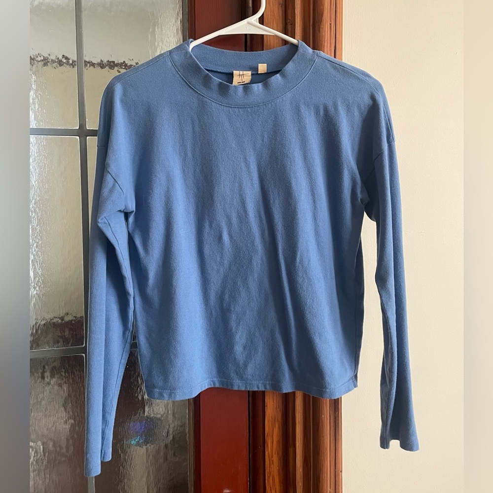 Uniqlo Sky Blue Crewneck
